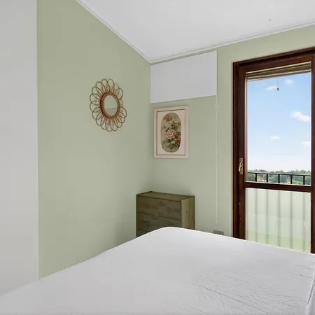 Host4u - Garda Sun View With Beautiful Pool Apartamento Barcuzzi